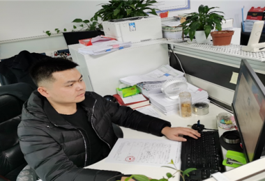 表彰先進(jìn)，宣揚(yáng)典型——貴州陽(yáng)光產(chǎn)權(quán)交易所有限公司王得天同志被中共貴陽(yáng)市委評(píng)為“愛(ài)國(guó)擁軍先進(jìn)個(gè)人”