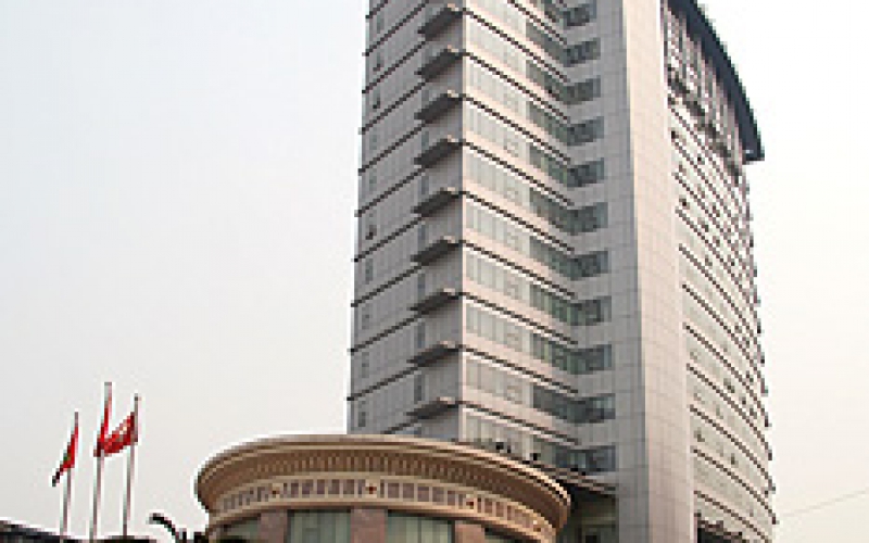 南昌市西湖區(qū)丁公路117號江西安源科技信息中心大樓(煤炭大廈)整體轉(zhuǎn)讓