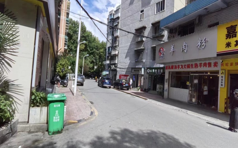 貴州省機關事務管理局國有資產管理服務中心貴陽市南明區(qū)南浦路63號江南苑負1層門面招租